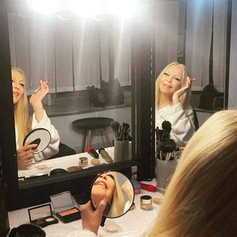 Patty Pravo Anni Per La Ragazza Del Piper Luce