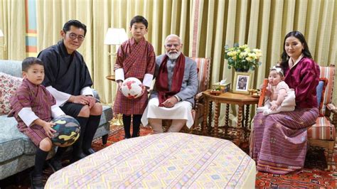 King Of Bhutan Hosts PM Modi At Lingkana Palace For Private Dinner