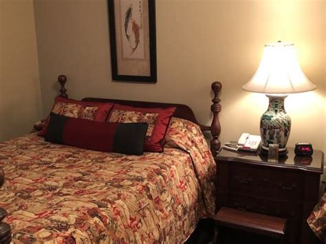 INDIGO INN - 92 Photos & 62 Reviews - Hotels - 1 Maiden Ln, Charleston ...