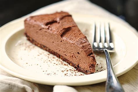 No heat required: No Bake Chocolate Cheesecake