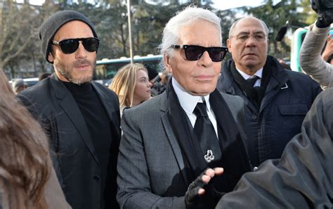 Photo Karl Lagerfeld est mort laissant derrière lui sa légende