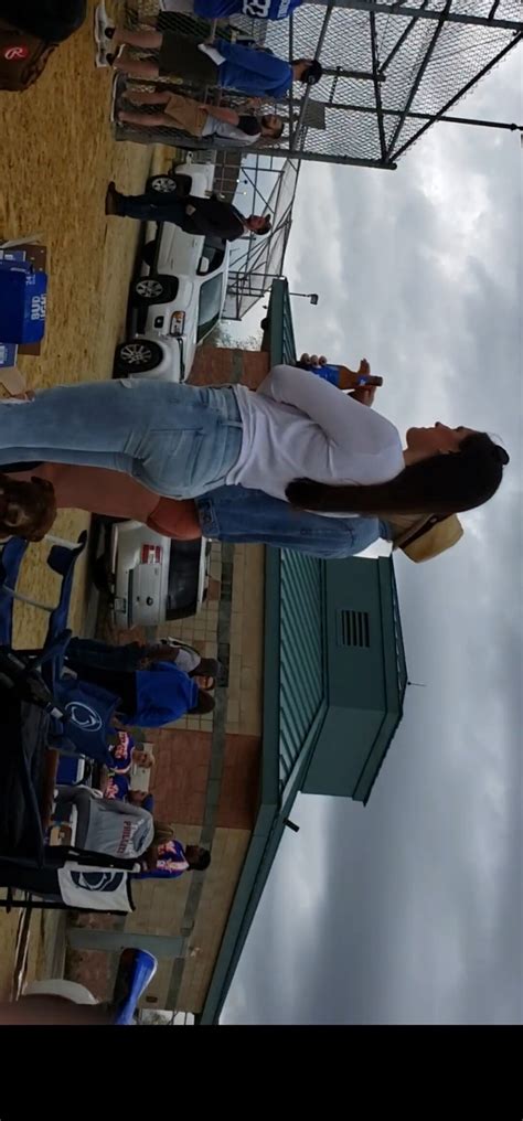 Unreal Ass In Jeans Tight Jeans Forum