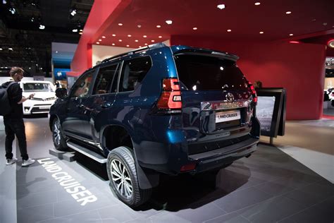 2018 Toyota Land Cruiser