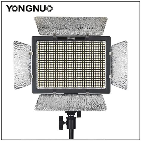 Видеосвет Yongnuo YN600 L III. 600 светодиодов теплого и холодного ...