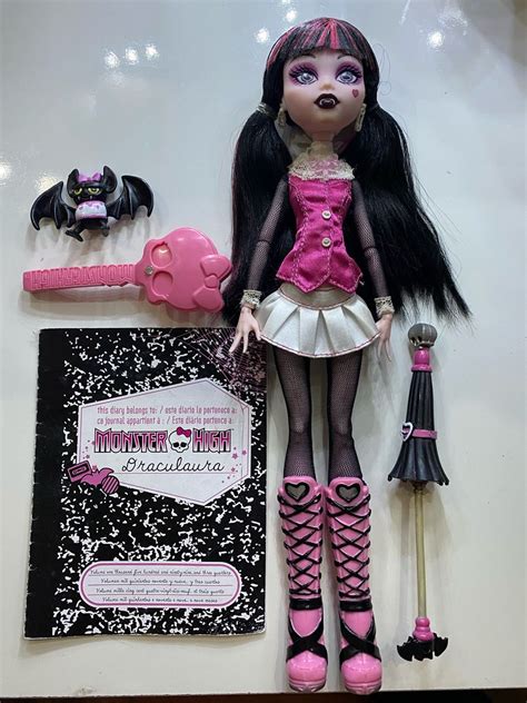 Boneca Monster High Draculaura Clássica Filme e Série Usado 67575592