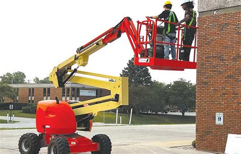 Know The Difference Between Scissor And Aerial Lifts Scissor Lifts