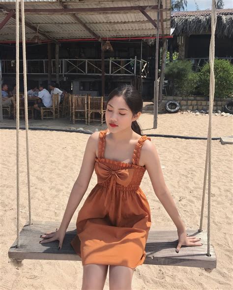 Loạt nữ sinh hot nhất nhì THPT Bình Hưng Hoà TP HCM Xinh đẹp và vóc dáng cực nổi bật