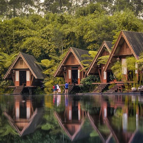 11 Rekomendasi Glamping Di Bandung Yang Hits Untuk Wisata Kemah Mewah