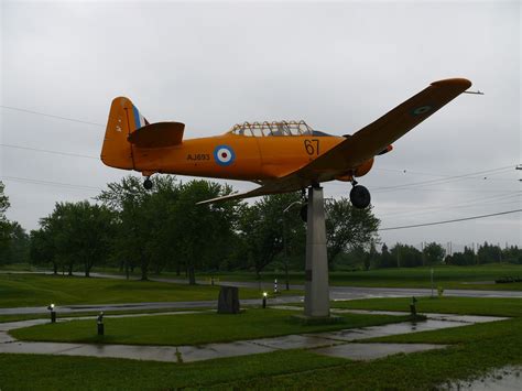 Ontario War Memorials: Kingston - Municipal Airport