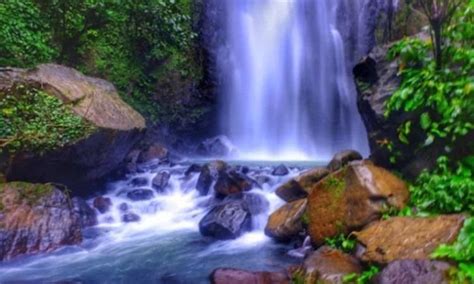 Pesona Air Terjun Tunan Talawaan Air Terjun Alami Di Tanah Minahasa