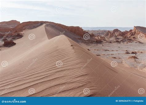 Valle De La Luna Great Sand Dune In Moon Valley With Impressive