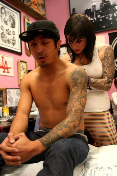 La Ink S Kat Von D Attempts A Hour Guinness World Tattoo Record La