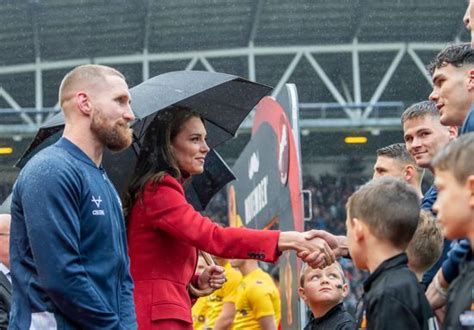 Hrh Princess Wales Meets Mascots England Editorial Stock Photo Stock