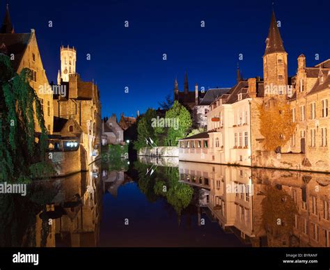 Bruges Canal At Night Stock Photo - Alamy