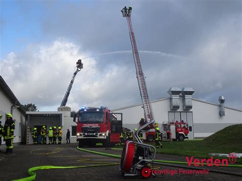 Einsatz Bung Brand In Gewerbebetrieb Freiwillige Feuerwehr Stadt