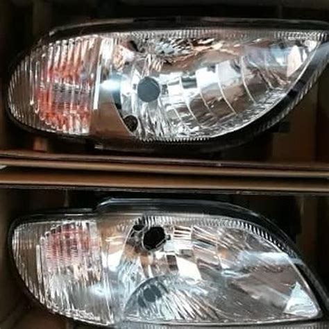 Jual Lampu Mobil April DAIHATSU TARUNA LAMPU BESAR LAMPU DEPAN