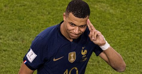 Mbappe Eyes Psg Goal Record