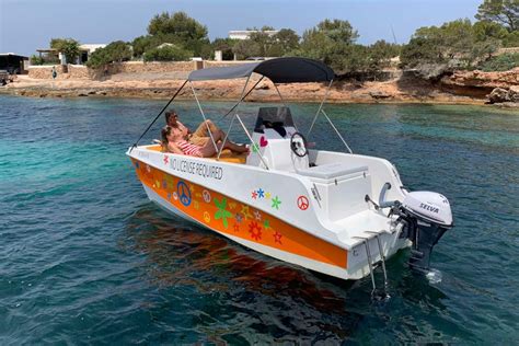 Alquiler De Barcos Sin Licencia San Antonio Abad Civitatis