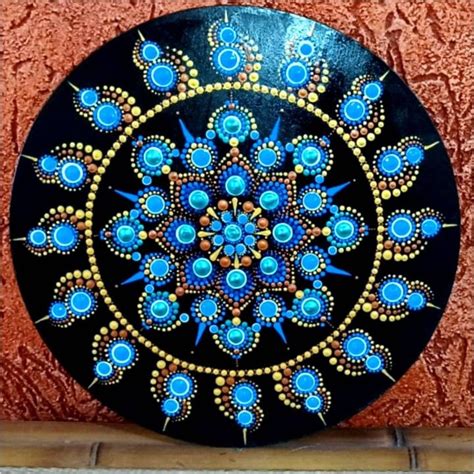 Pin De Teri Charno Em Rock My World Mandala Art Pintura Do Bolinhas