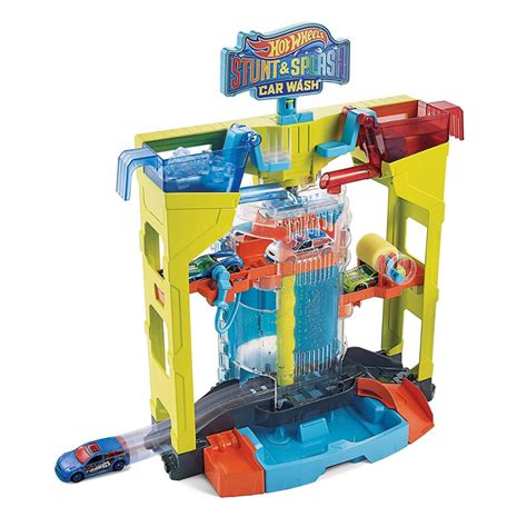 Hot Wheels Stunt Splash Car Wash Play Set