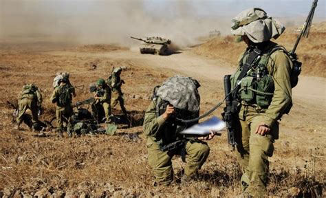 Pasukan Pendudukan Israel Lakukan Latihan Militer Di Perbatasan Gaza