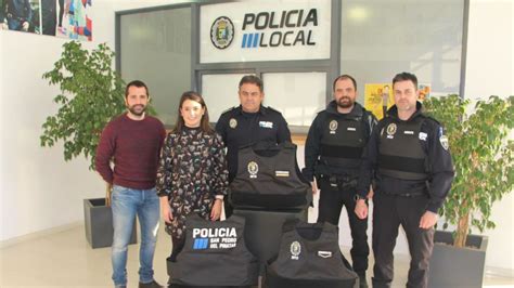 Nuevos chalecos antibalas para la Polícia Local de San Pedro del