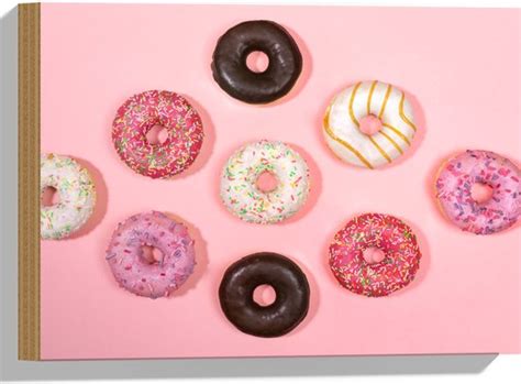 Hout Verschillende Smaken Donuts Op Pastelroze Achtergrond X Cm