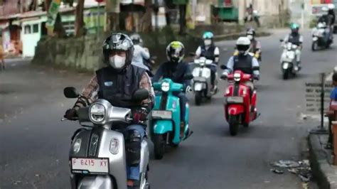 Tips Cara Bawa Motor Agar Irit Bahan Bakar Sudah Tahu