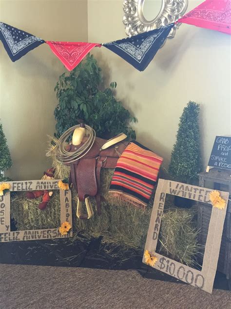 Western Party Photo Booth Idea Western Theme Party Cowboy Birthday