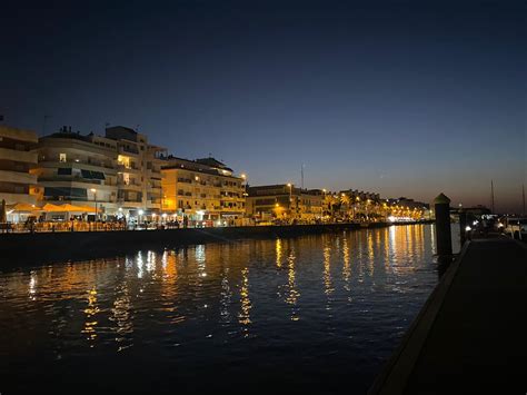 Paseo En Barco Atardecer Al N Utica Experience