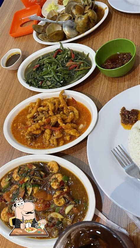 Menu At Ratu Indah Seafood Restaurant Makassar