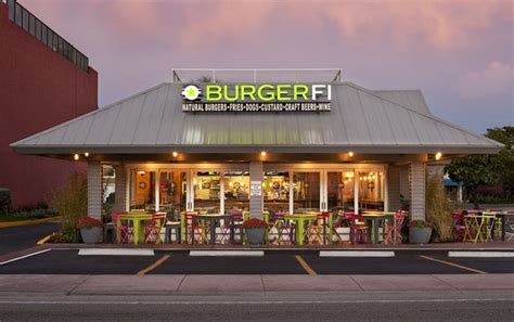 BurgerFi Exec Talks About His Better Burger Franchise's Rapid Growth