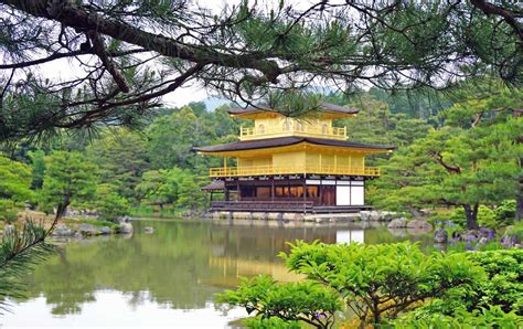 50 Most Famous Japan Landmarks to Visit • andoreia