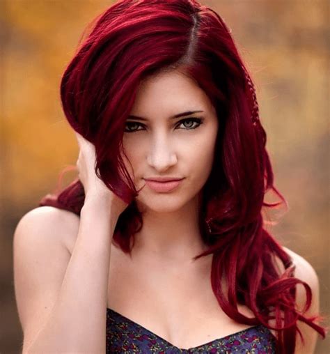 Best Hair Color For Green Eyes With Different Hairstyles This Season