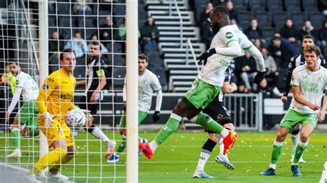 Santi Gim Nez Da Asistencia En Goleada Del Feyenoord Al Heracles