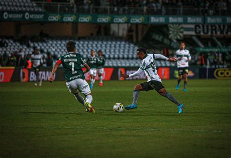 Veja fotos de Coritiba x Palmeiras pelo Brasileirão Gazeta Esportiva