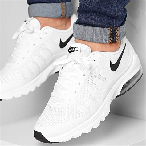 Nike Baskets Air Max Invigor White Laboutiqueofficielle