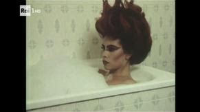 PIAZZA NAVONA NUDE SCENES AZNude