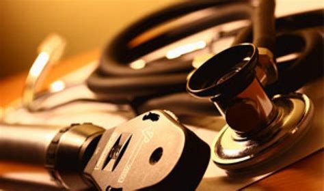 studying medicine overseas  singaporean students perspective asian