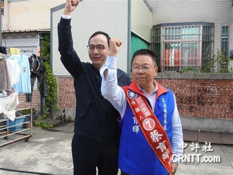 台南第一选区绿营难整合 蓝营蔡育辉有机会