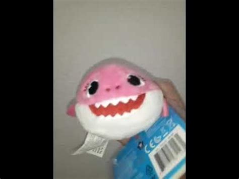 Мама акула Baby Shark - YouTube