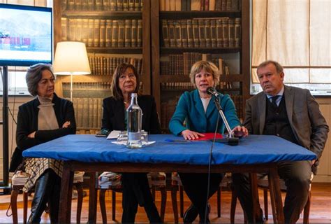 Il Circolo Dei Lettori Di Torino Sbarca Sul Lago Maggiore Vco Azzurra Tv