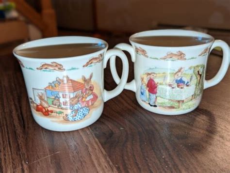 Lot Xvtg Royal Doulton Bunnykins Bone China Double Handle Cup Mugs