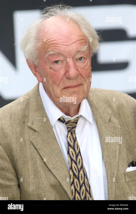 Michael gambon hi-res stock photography and images - Alamy