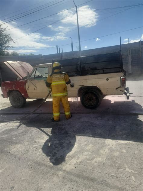 Incendio De Camioneta En Montemorelos Atiende Protecci N Civil