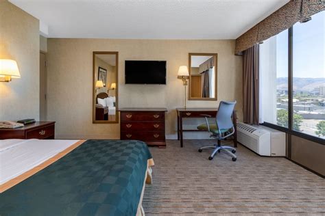 Ramada by Wyndham Reno Hotel & Casino | Reno, NV Hotels