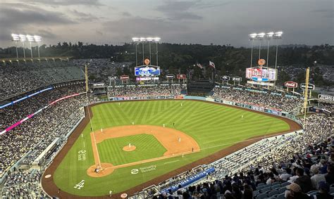 Dodger Vs Yankees Reina Charleen