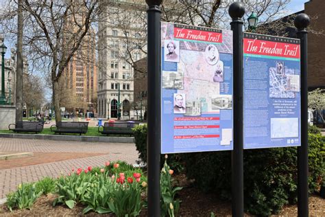 Clinton Square Ice Rink | Finger Lakes of New York