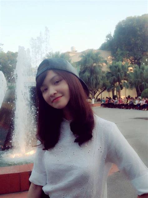 Hot girl ngủ gật xinh đẹp và những bức ảnh đời thường