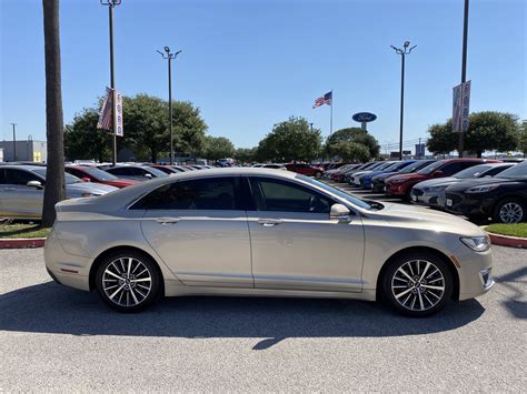 Pre Owned Lincoln Mkz Premiere Sedan In San Antonio Red